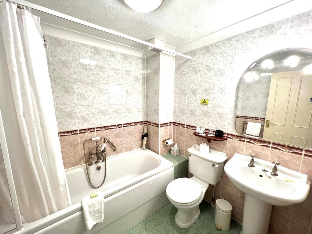 Passford House 3*