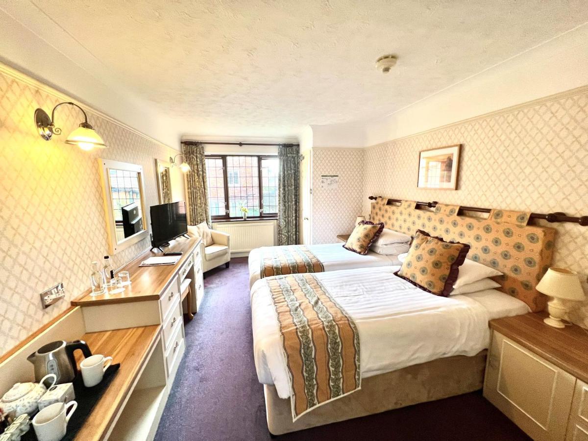 Passford House Hotel 3*